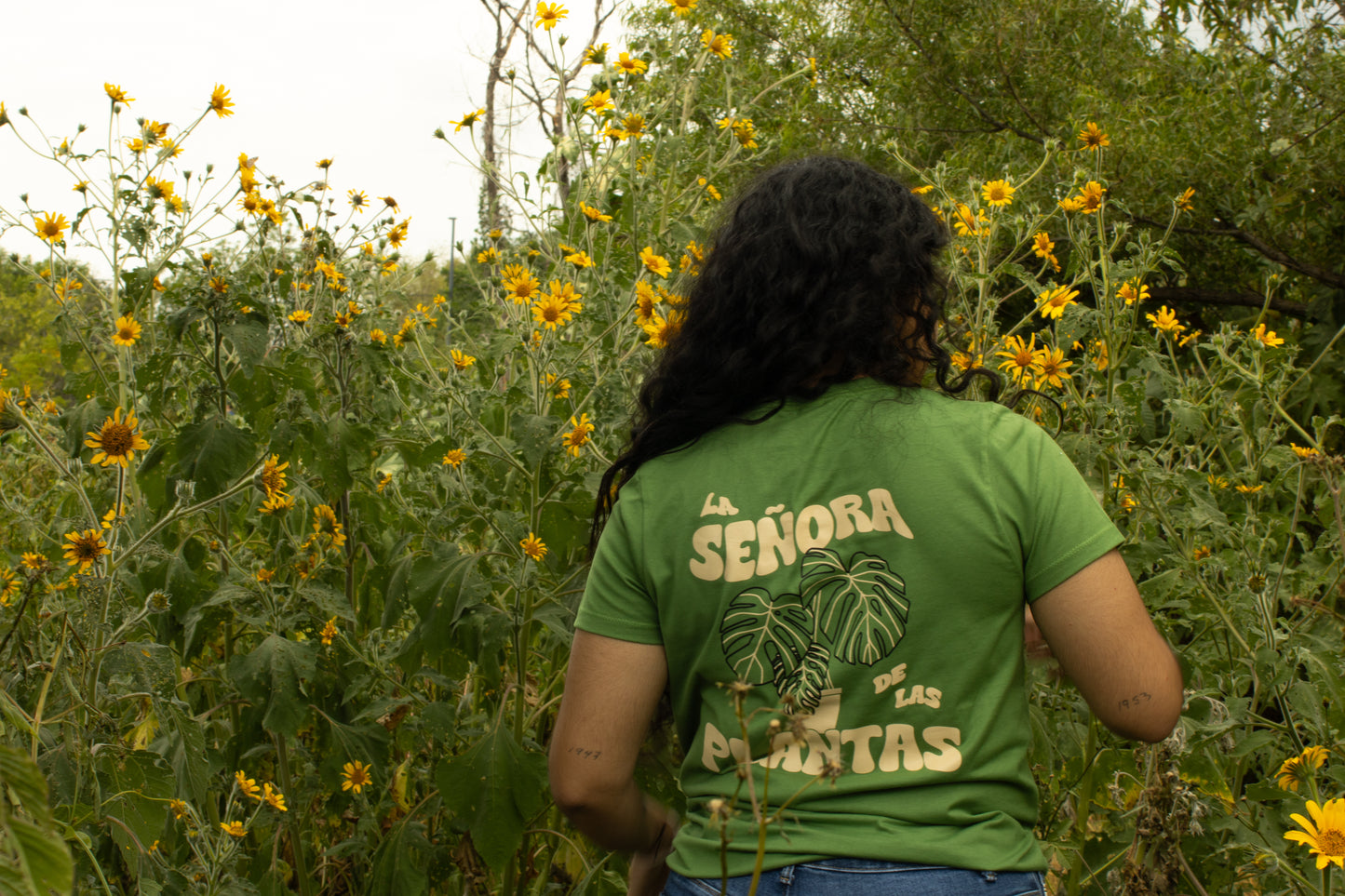 Playera  Señora Monstera