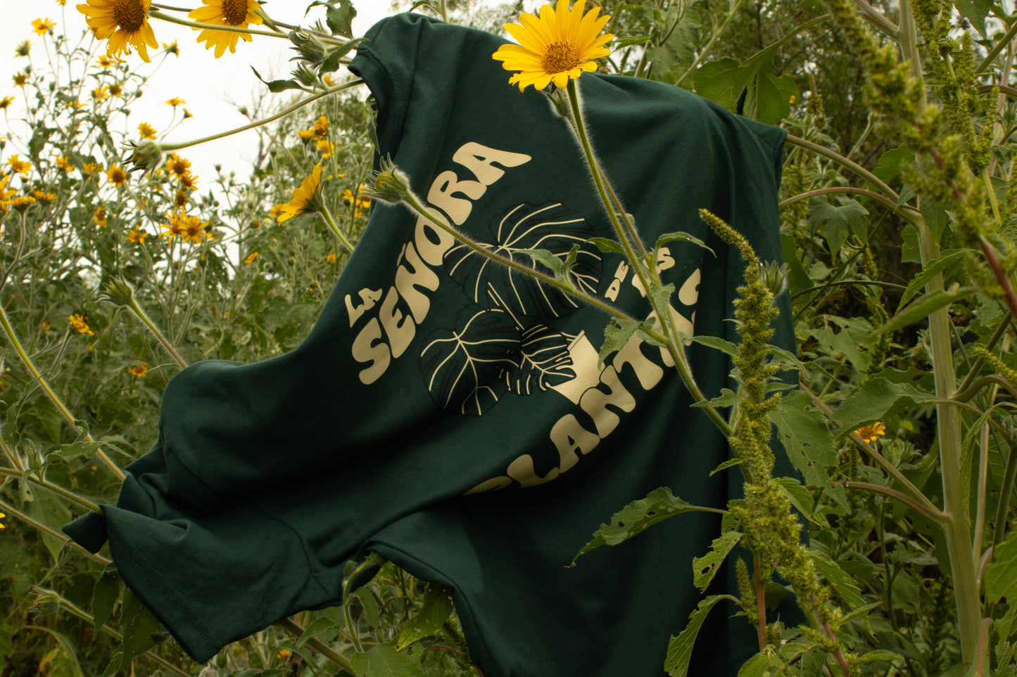 Playera  Señora Monstera