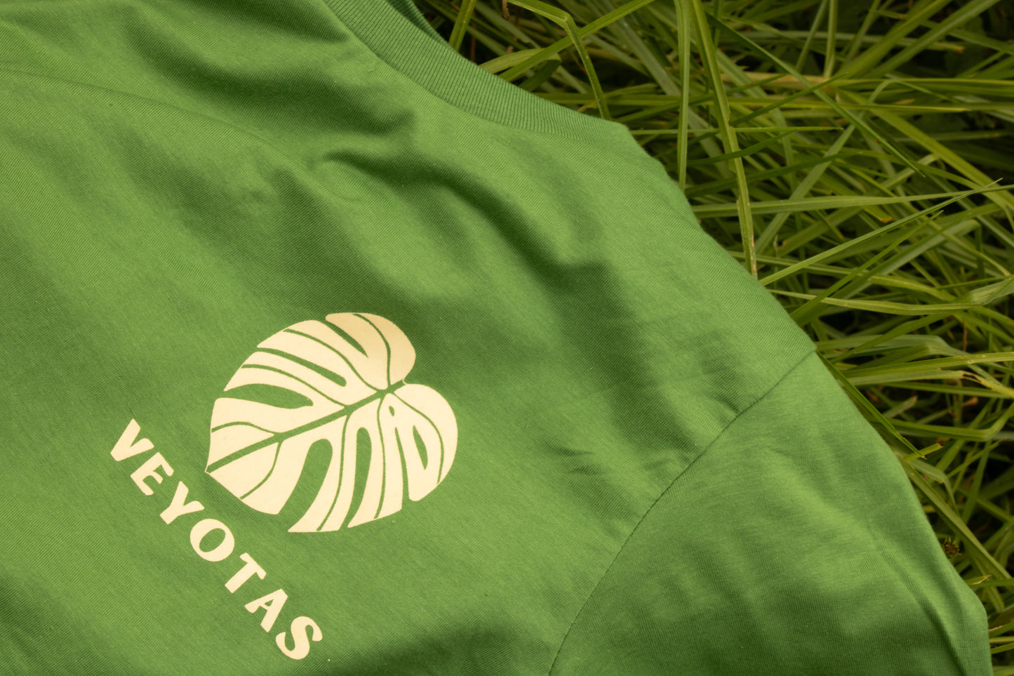 Playera  Señora Monstera
